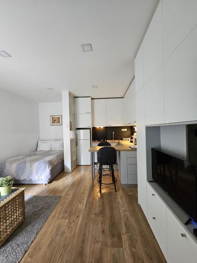 Poppy Apartament *