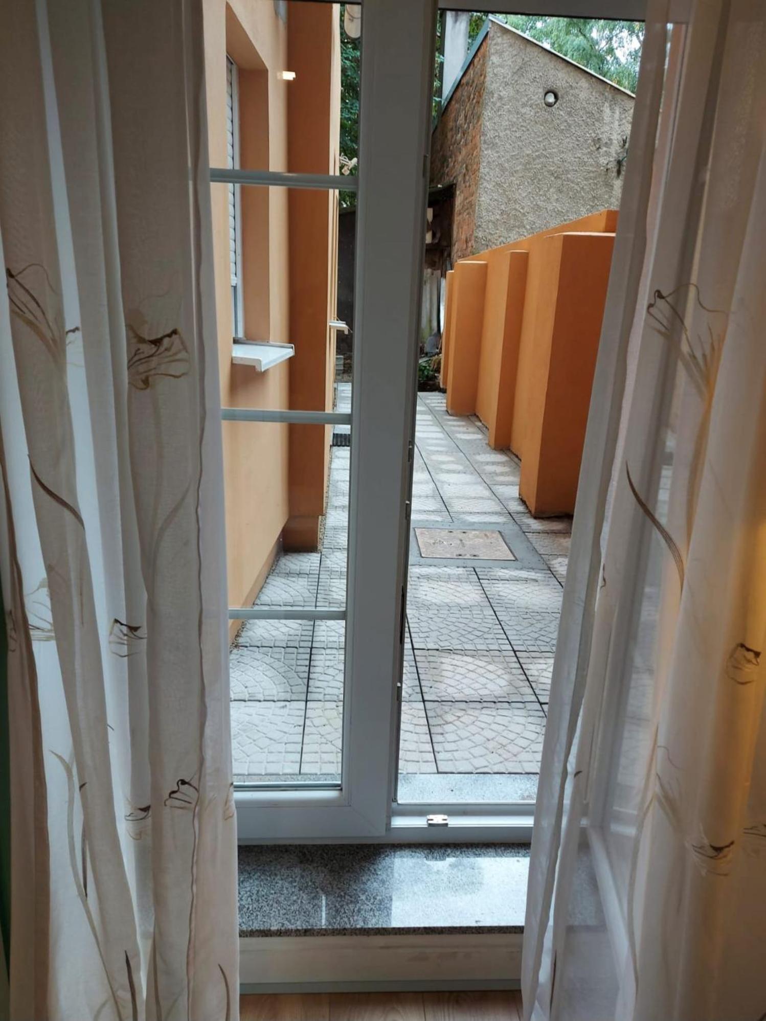 Poppy Apartament *